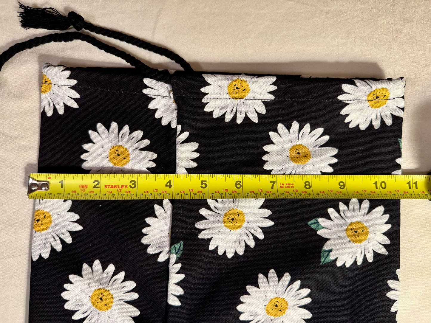 White Daisy Flag Bag for 36" Flags